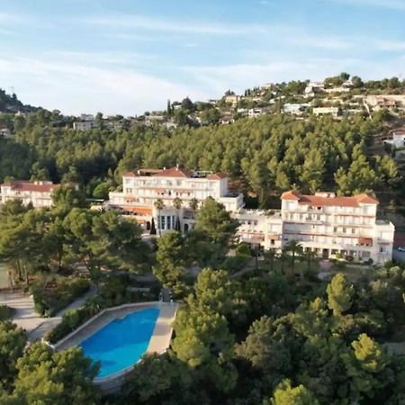 Studio 4 Personnes Copropriete Pas Frais De Menage Hyères Exteriör bild